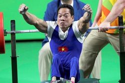 Gương mặt thể thao: 'Soái ca' Lê Văn Công