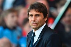 Chelsea chuẩn bị sa thải HLV Conte?