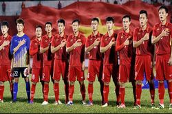Bóng đá Việt Nam mơ World Cup: Cần giải thoát tư duy kiểu 'ao làng'!