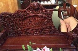 Nỗi ám ảnh dọn nhà ngày Tết với đồ gỗ điêu khắc