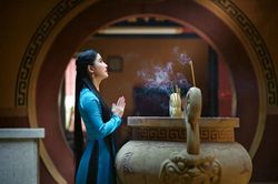 Cách hành lễ khi đi lễ chùa đầu năm
