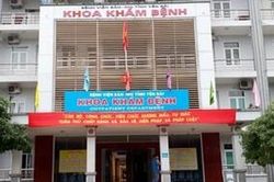 Phẫu thuật thành công, 2 bác sĩ vẫn bị người nhà sản phụ vây đánh chấn thương nặng