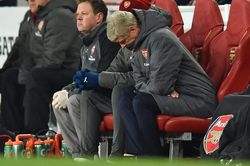 Hết kiên nhẫn với Wenger, Arsenal chấm HLV 30 tuổi