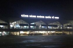 Nghệ An: Bị nhắc nhở, tài xế taxi tấn công nhân viên an ninh sân bay Vinh