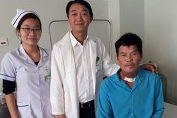 Lần đầu tiên phẫu thuật ung thư lưỡi bằng phương pháp vi phẫu tạo hình