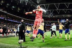 Cầu thủ Juve cảm thấy điên rồ khi thắng ngược trong 3 phút