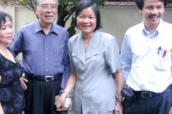 Nguyên Thủ tướng Phan Văn Khải và những ngày tháng đằng đẵng chữa bệnh cho con