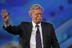 Tân cố vấn an ninh Mỹ John Bolton: Sự trở lại của diều hâu