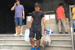 Cư dân Carina Plaza báo mất đồ, chuyển tài sản khỏi chung cư