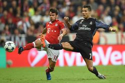 Bayern Munich sớm 'đi guốc trong bụng' Real Madrid