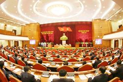 Diễn biến ngày làm việc đầu tiên của Hội nghị Trung ương 7
