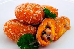 Cách làm 3 loại bánh bí đỏ vừa thơm ngon, vừa bổ dưỡng