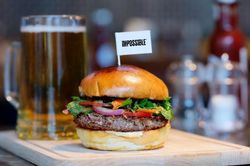 Startup 'burger không thịt' nhận được 400 triệu USD vốn đầu tư