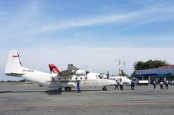 Philippines tiếp nhận hai máy bay tuần tra NC-212i từ Indonesia