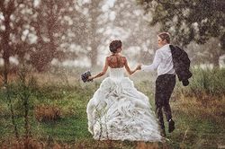 Vì sao chúng ta nên ghi nhớ ngày mình kết hôn