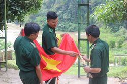 Ở nơi con sông Đà 'chạm' vào đất Việt