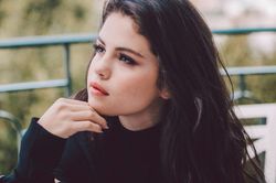 Quá áp lực vì cuộc sống Hollywood, Selena Gomez 'theo chân' Taylor Swift làm điều khó ai ngờ đến!