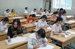Giáo dục 'chạy' và 'phi lý Hà Giang'