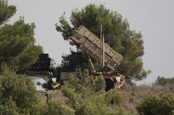 SANA: Máy bay Sukhoi bị Israel bắn rơi khi đang ở trên lãnh thổ Syria