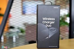 Chi tiết đế sạc đôi không dây của Samsung - thiết kế đẹp, sạc nhanh