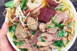 Đổi món cho bữa sáng với món bún bò gân ngon xuất sắc