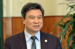 Bộ GD-ĐT: Sách giáo khoa mới sẽ hạn chế tối đa việc học sinh ghi vào sách gây lãng phí