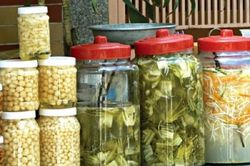 75-80% ung thu có liên quan đến môi trường sống, thói quen sinh hoạt