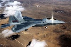 Tàng hình cơ F-22 không phải là đối thủ của S-300 trên mặt trận Syria