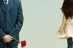 Muốn níu kéo người đàn ông tham lam, ích kỷ