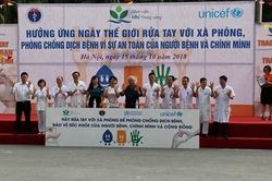 'Giảm nguy cơ mắc bệnh truyền nhiễm - Vì một Việt Nam khỏe mạnh hơn'