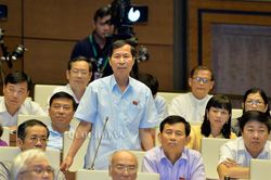 Đại biểu Bùi Văn Phương: Tinh giản biên chế và sáp nhập bộ máy cần hết sức thận trọng
