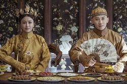 Chế độ ăn siêu xa xỉ của Hoàng đế Thanh triều: Mỗi bữa 120 món, dùng bát bạc thìa ngọc tiêu tốn 'cả núi tiền'