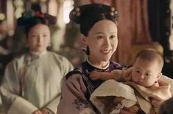 Vén màn bí ẩn chuyện phi tần sinh đôi trong cấm cung xưa