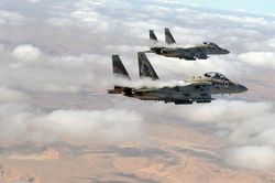 Mỹ đề nghị Nga cho phép Israel không kích mục tiêu của Iran ở Syria