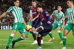 Messi trở lại, Barcelona thua tệ hại Real Betis ở Nou Camp