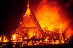 Thảm họa cháy rừng ở California: Số người chết tăng lên 25