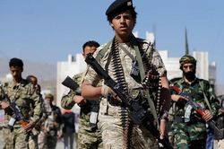 Nhóm phiến quân Houthi ở Yemen tuyên bố sẵn sàng ngừng bắn