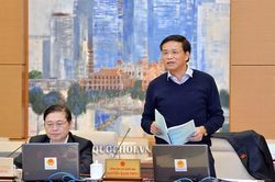 Có Bộ trưởng, trưởng ngành trả lời né trách nhiệm