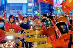 Khát khao chiến thắng, khát vọng hùng cường