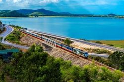 Hợp lực sức Nhà nước và sức Dân để làm những việc lớn