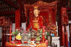 Sự thật pho tượng Khổng Tử nổi tiếng linh thiêng ở Văn Miếu