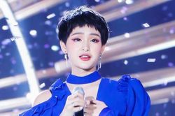 Hiền Hồ - gương mặt gây tranh cãi thành ca sĩ mới ấn tượng nhất năm