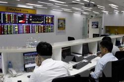 Chứng khoán ngày 16/1: Khối ngoại đẩy mạnh mua ròng, VN-Index giảm nhẹ