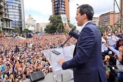 Xung quanh việc Quốc hội Venezuela lập 'Tổng thống lâm thời'