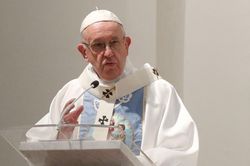 Giáo hoàng Francis khuyên giới trẻ không nên 'sống ảo'