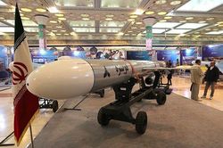 Iran công bố tên lửa hành trình mới trong lễ kỉ niệm 40 năm cách mạng Hồi giáo