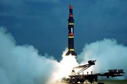 Mỹ đã chuẩn bị rút khỏi INF từ 2 năm trước - Putin tuyên bố không đàm phán, phát triển tên lửa tầm trung siêu âm
