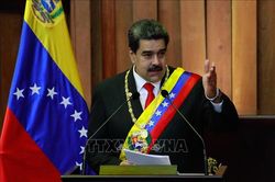Tổng thống Venezuela kiên quyết ngăn chặn sự xâm nhập của nước ngoài