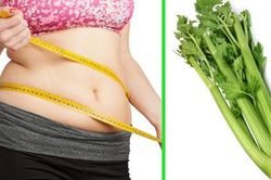 Cần tây giảm cân hiệu quả nhưng đề phòng sạm da vì đây là nguyên nhân