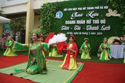 Nét đẹp Tâm-Tài-Thanh lịch của nữ doanh nhân Thủ đô